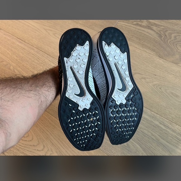 Nike Flyknit Racer - Picture 4 of 4